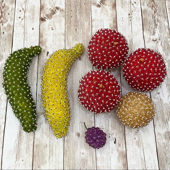 Vintage Mid Century Modern Beaded Pins FRUITS Retro Home Decor Collectible - Picture 2 of 13